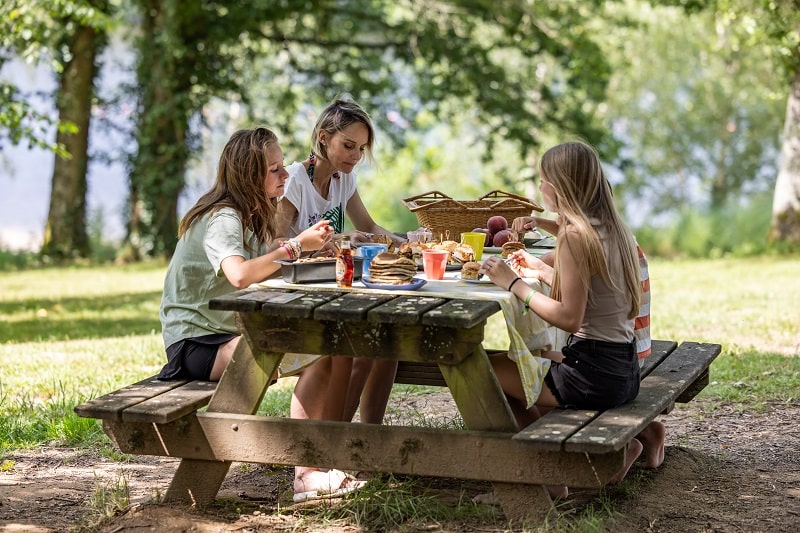 Restaurants - 0M7A9156- CDT 24 _ Semitour - Base de loisirs de Rouffiac - V2@Déclic&Décolle-min